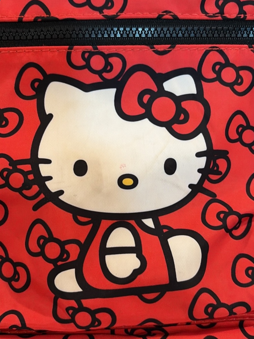 Hello Kitty Backpack - Picture 9 of 9